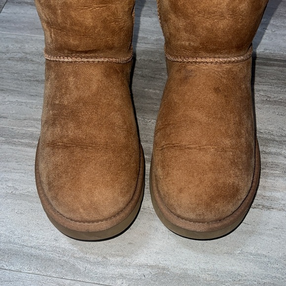 Limited Edition Pink Ribbon Breast Cancer UGG boot Classic Short Chestnut - Picture 3 of 8